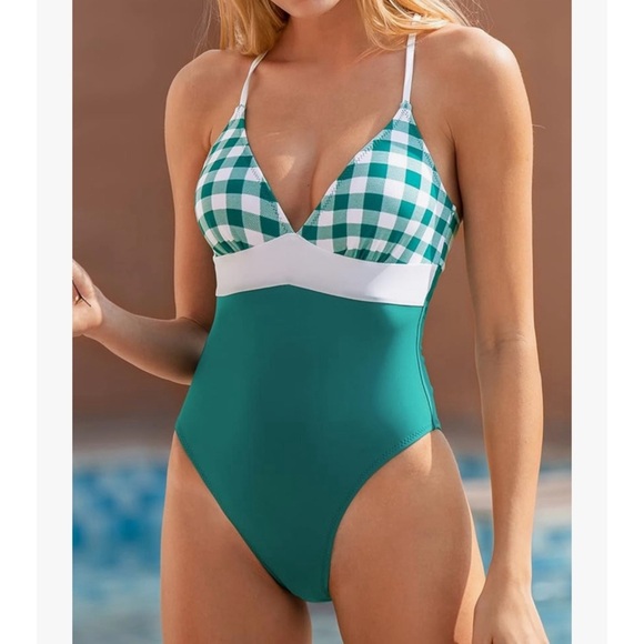 Cupshe Gingham Lace Up One Piece Swimsuit Green White Print Medium NWT - Picture 1 of 11